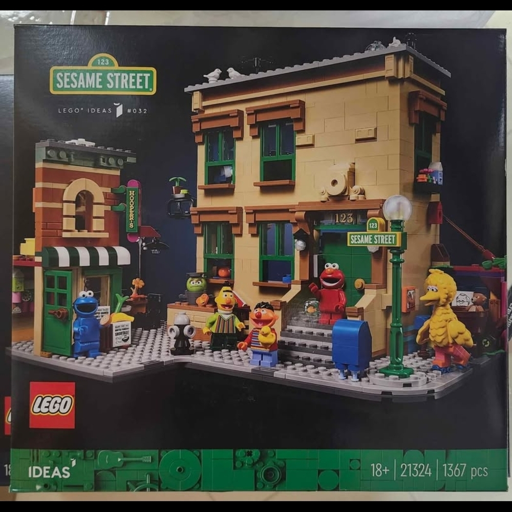 LEGO Sesame Street 21324 BNISB